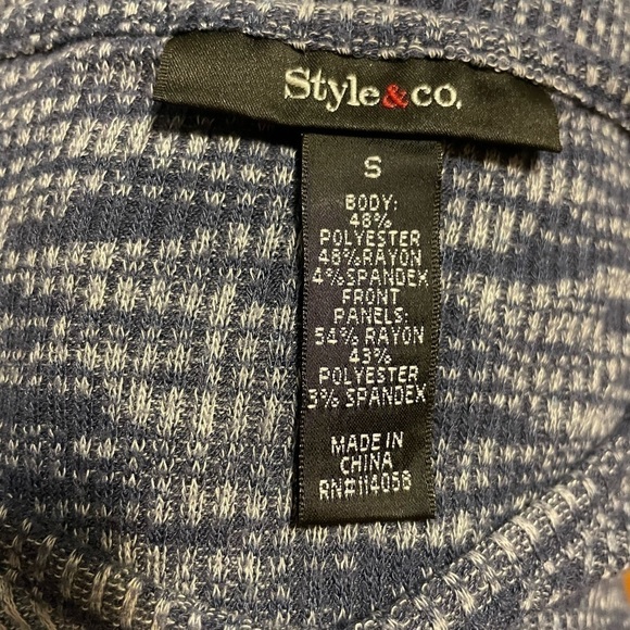 Style & Co Blue Geometric V Neck Sweater Asymmetrical Hem Size Small - Picture 5 of 5